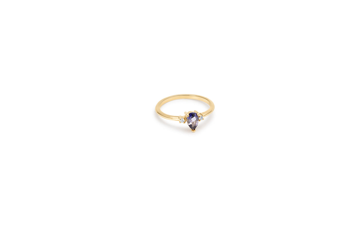 Amethyst pear ring 